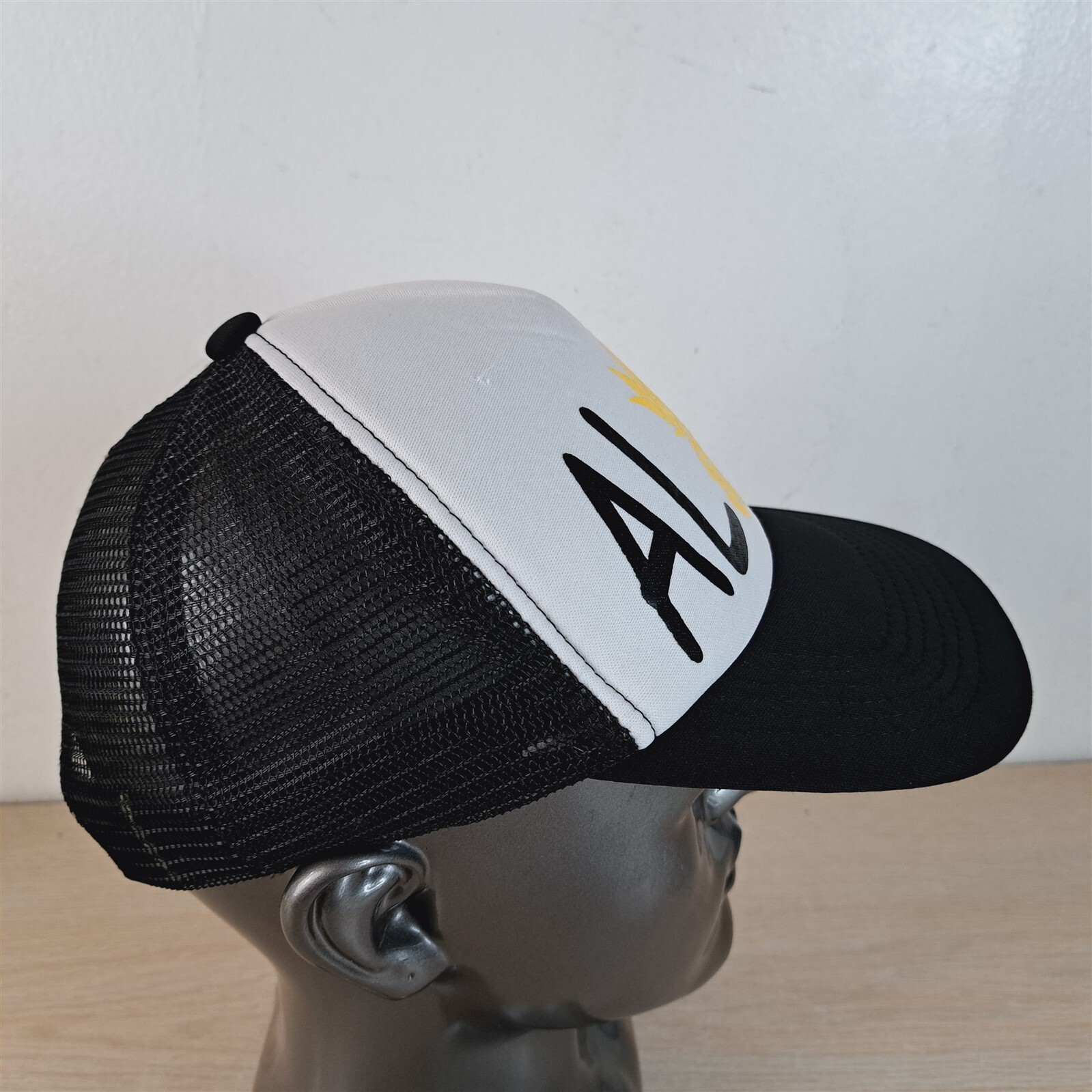 ALOHA PINEAPPLE ADJUSTABLE SNAPBACK TRUCKER/MESH … - image 4