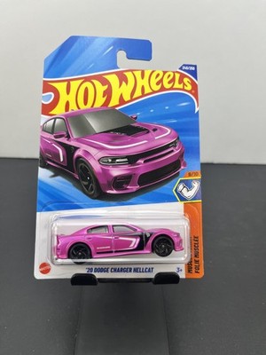 Hot Wheels 2025 Mainline Muscle Mania '20 Dodge Charger Hellcat