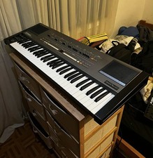 Roland HS-60 Analog Synthesiser