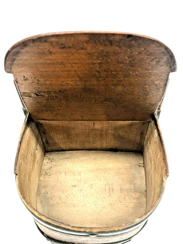 Colonial era 1780 Antique Primitive Copper & Round Wooden Bentwood Pantry Box - Picture 8 of 9