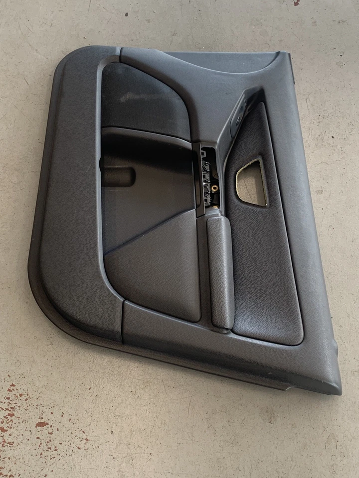 2003-2006 VOLVO XC90 Front Right Passenger Interior Door Panel w/ Switch - Image 4 of 4