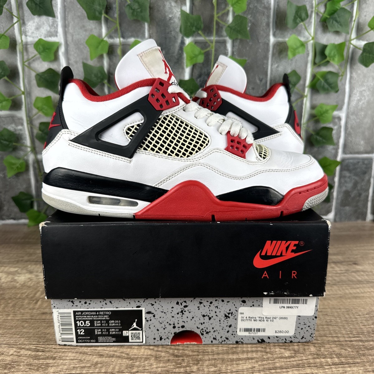 Size 10.5 - Nike Air Jordan 4 Retro Fire Red 2020 DC7770-160 Size 10.5 - Nike Air Jordan 4 Retro Fire Red 2020 DC7770-160
