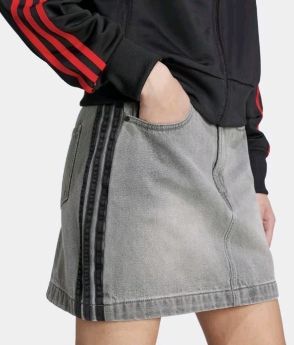 ミニスカート ADIDAS ADICOLOR 3S DENIM MINI SKIRT TF5D0020 Adidas Adicolor 3-Stripes Denim Mini Skirt 2 New Nwt 100