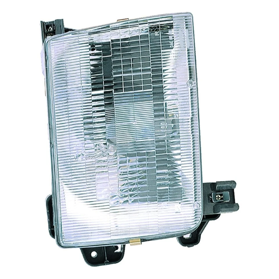 For Nissan NP300 2009-2014 Headlight Passenger Side | Clear Lens Plastic Housing - Image 3 of 4