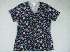 SB Scrubs Small Black Geometric V-Neck Scrub Top