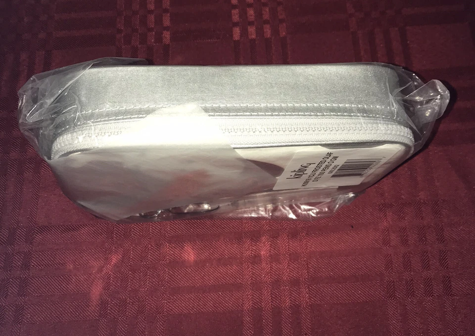 Kipling Disney's Frozen II 100 Canetas Estojo Lápis Fosco Olaf NOVO EM PERFEITO ESTADO - Imagem 4 de 4