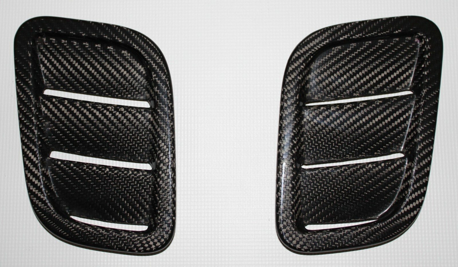 Aston Martin V12 Vantage Hood Vents - 100% Carbon Fiber