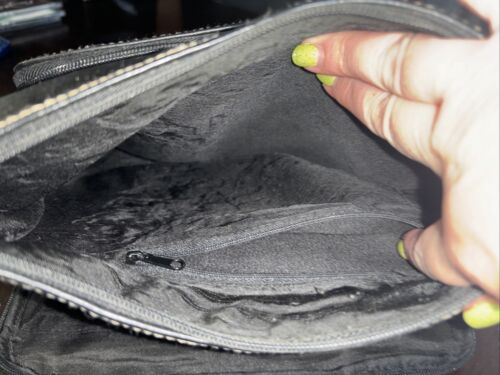 Bolso de Hombro M/L Negro Cartera Cremallera Informal Usado en Excelente Condición Muchos Bolsillos Cierre Seguro - Imagen 5 de 12