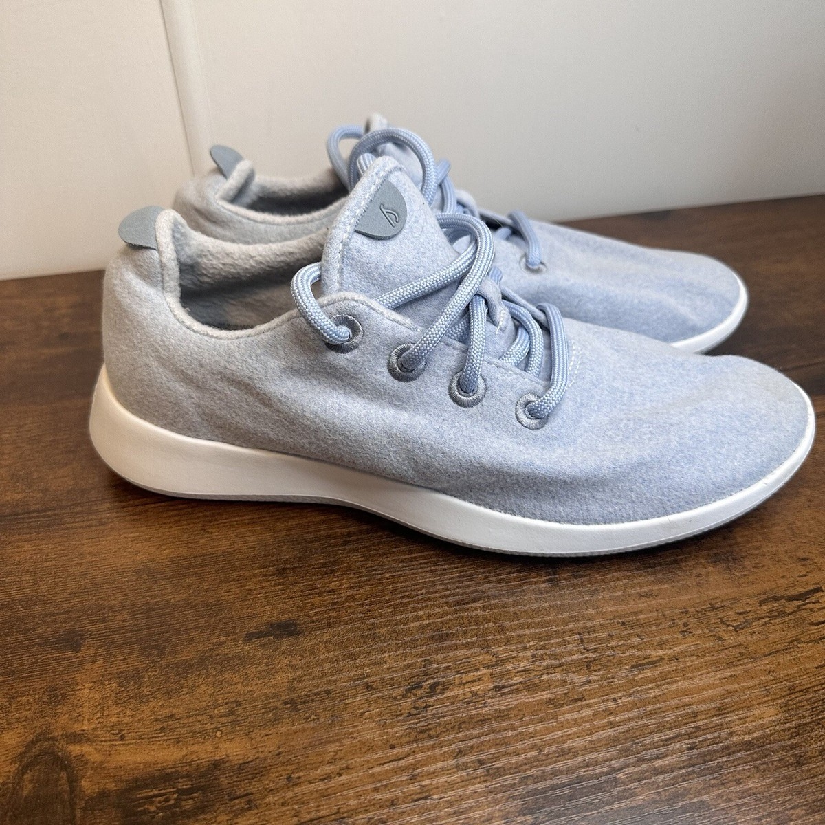 Allbirds Women's Wool Runner Size 10Light Baby Blue Merino Running Shoe  Sneaker