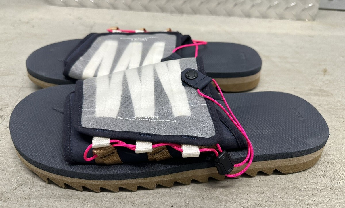 Suicoke Dao-3 Slides HYPEBEAST: BAPE AND SUICOKE REJOIN FOR HOLOGRAPHIC DAO  main image 4