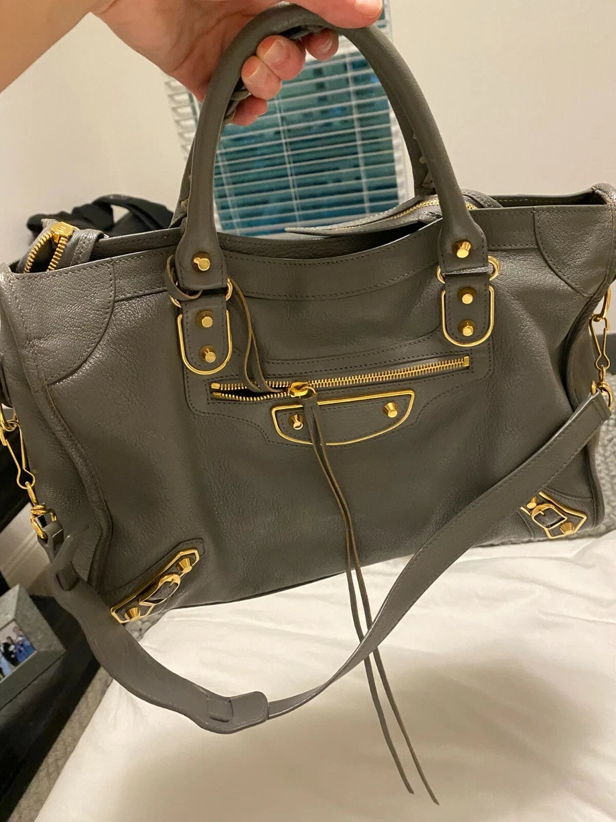 Balenciaga Classic City Bag 2 125 tax