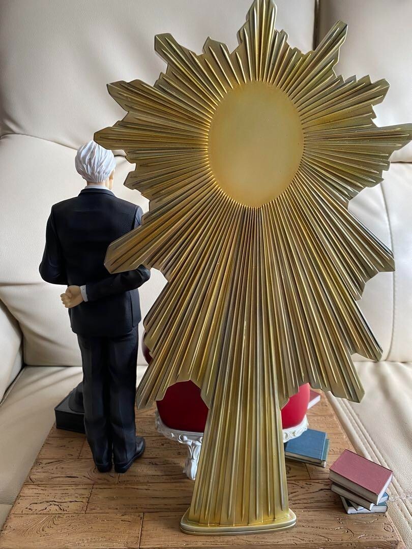 DEATH NOTE - 1/6 L & Watari Diorama Figure Statue Damaged | eBay