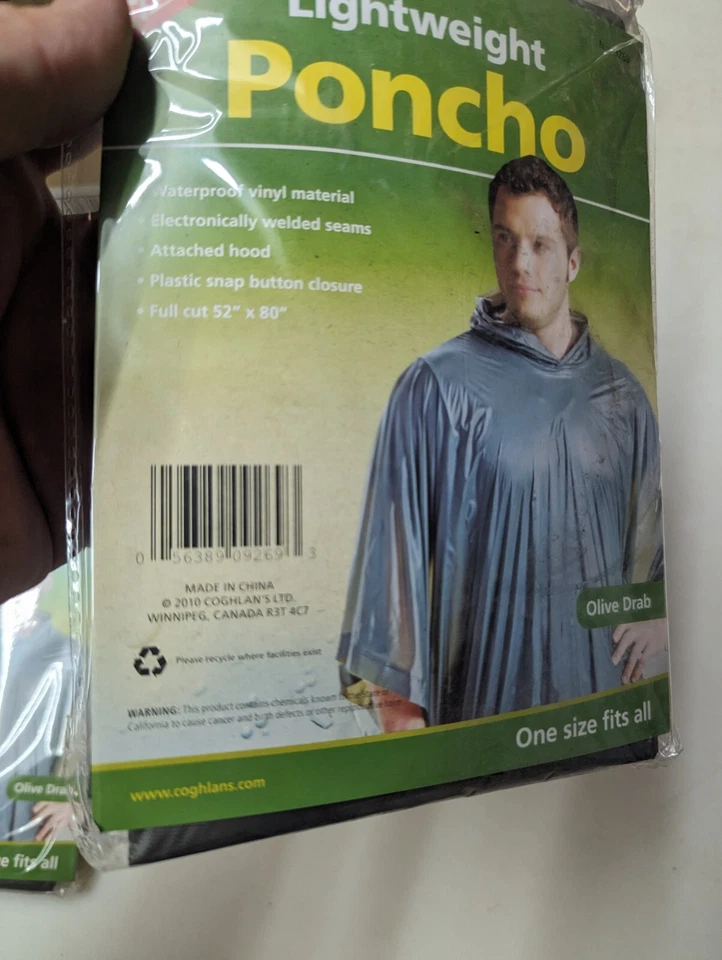 NUEVO ESTUCHE 12 PONCHO IMPERMEABLE EMERGENCIA VERDE TALLA ÚNICA COGHLAN’S LOTE 12 Foto 4 de 4