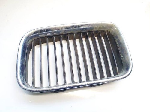 51138122237 Fronthaubengitter 5113-8122237 BMW 3-Series DE2367110-27