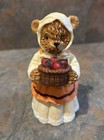 Lot Of 2 Thanksgiving Pilgrim Papa And Mama Bear Figurines Preowned No Box — photo 3