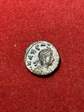 Ancient Roman Imperial Arcadius AE4 (Nummus) 383-408 AD Victory Dragging Captive