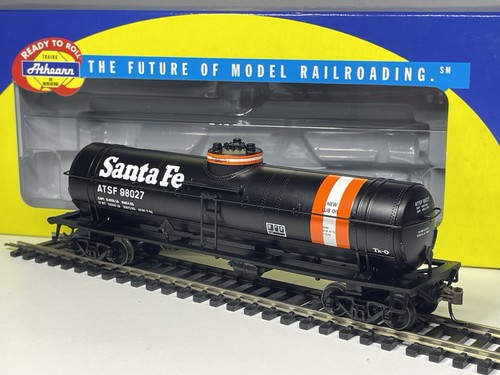 Athearn USA 7301 Single Dome Railroad Tank Wagon Santa Fe ATSF #98027 - HO Scale | Zustand: Used