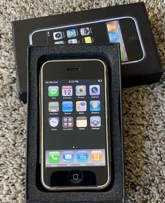 Apple 1st Generation iPhone 2G - 8 GB MA712LL/A A1203 - MiNT