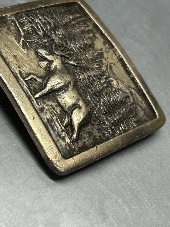 复古 1976 年印第安纳州金属工艺黄铜皮带扣驼鹿森林场景 D97 — 第 3/4 张图片
