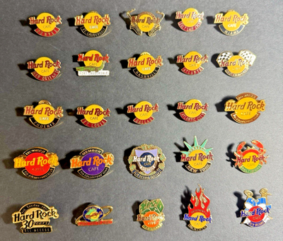 Heard Rock cafe 限定ピンズセット　2011年物 Hard Rock Cafe Set of 25 Traditional Cafe Logo Pins and Member