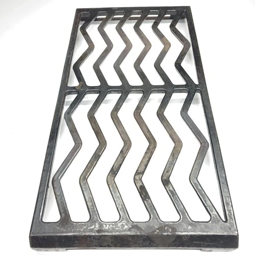 Thermador OEM Range Cooktop Double Burner Grate 20-01-534 - 11" x 22" - Cracks 3 - product listing photo