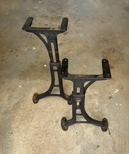 ANTIQUE KENNEY BROS. & WOLKINS CAST IRON ADJ. LEGS