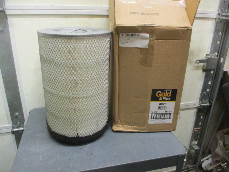 Filtro de aire original WIX 46870 NAPA 6870 Foto 2 de 4