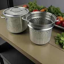 Calphalon Stainless 8 QT. Stock Pot With Lid Strainer Insert 3 Piece 8608MP