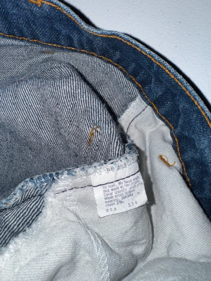 Vintage Levis bell bottom flared jeans mens size 30x34 orange tab 70s dark wasH - Image 4 of 4