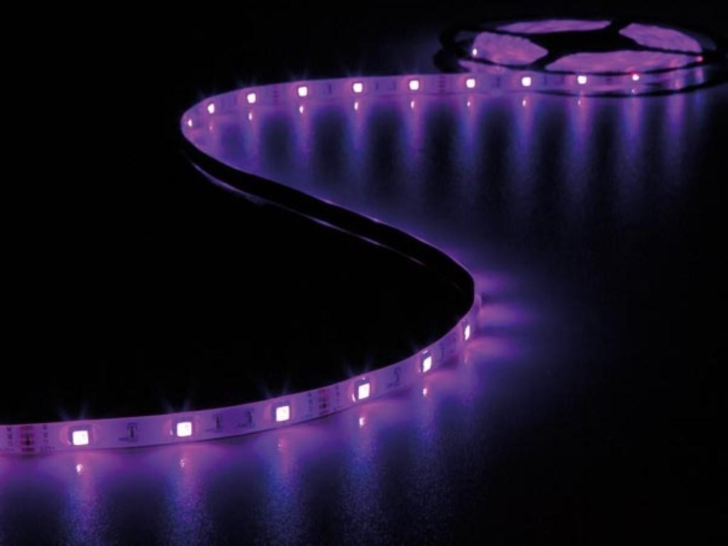 Перель УСТАНОВИЛ ГИБКИЙ СВЕТОДИОД-STREIFEN КОНТРОЛЛЕР И СЕТЕВУЮ ПОДСВЕТКУ - RGB - 150 LED 11090₽