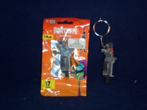 fortnite figure keychain