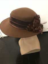 Toucan Collection New York Womens Hat One Size Brown Wool Feather Accent