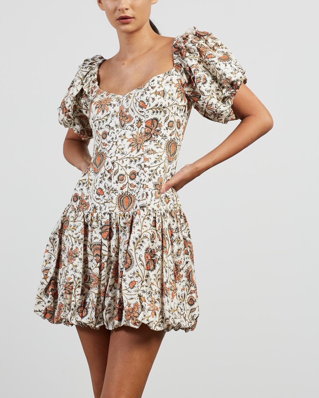 Alemais Yolanda Mini Vestido Corsé Manga Abullonada Floral Lino Blanco...