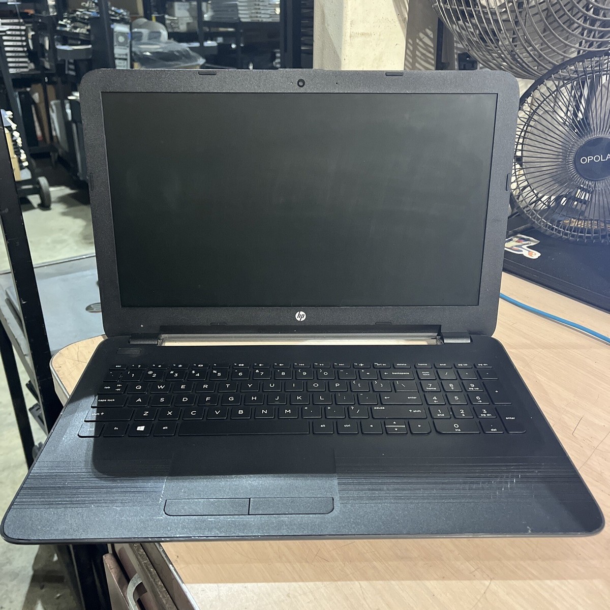 Windowsノート本体 HP 255G5 AMD E2-7110 HP 255G5 AMD E2-7110