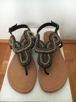 tan slides closed toe