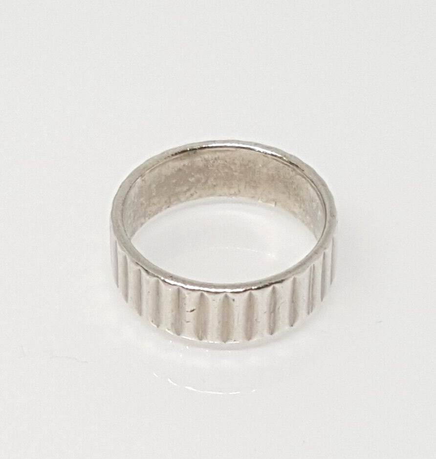 Fabulous Solid Patterned Band Ring 925 Silver Siz… - image 1