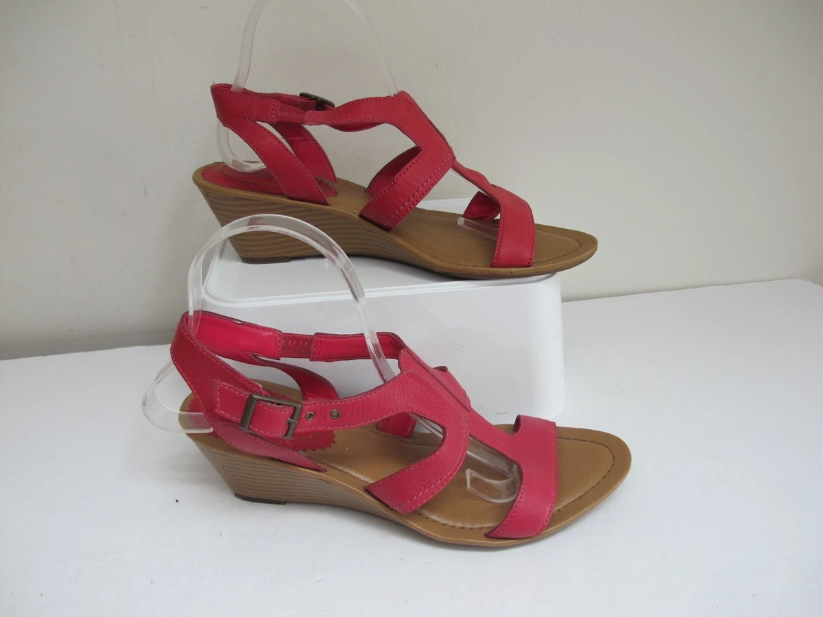 Clarks sandals size 7 online