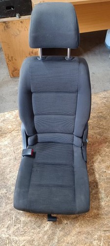 Volkswagen Touran I 2003 Rücksitzbank 1T0883063E ISA5718