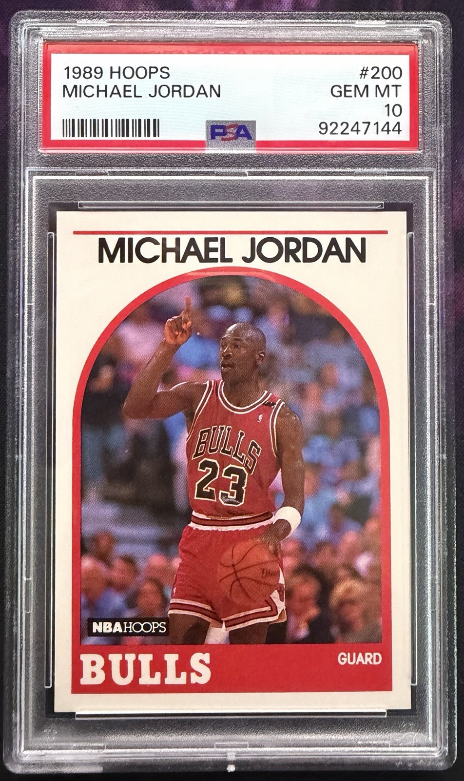 1989 HOOPS #200 MICHAEL JORDAN PSA 10