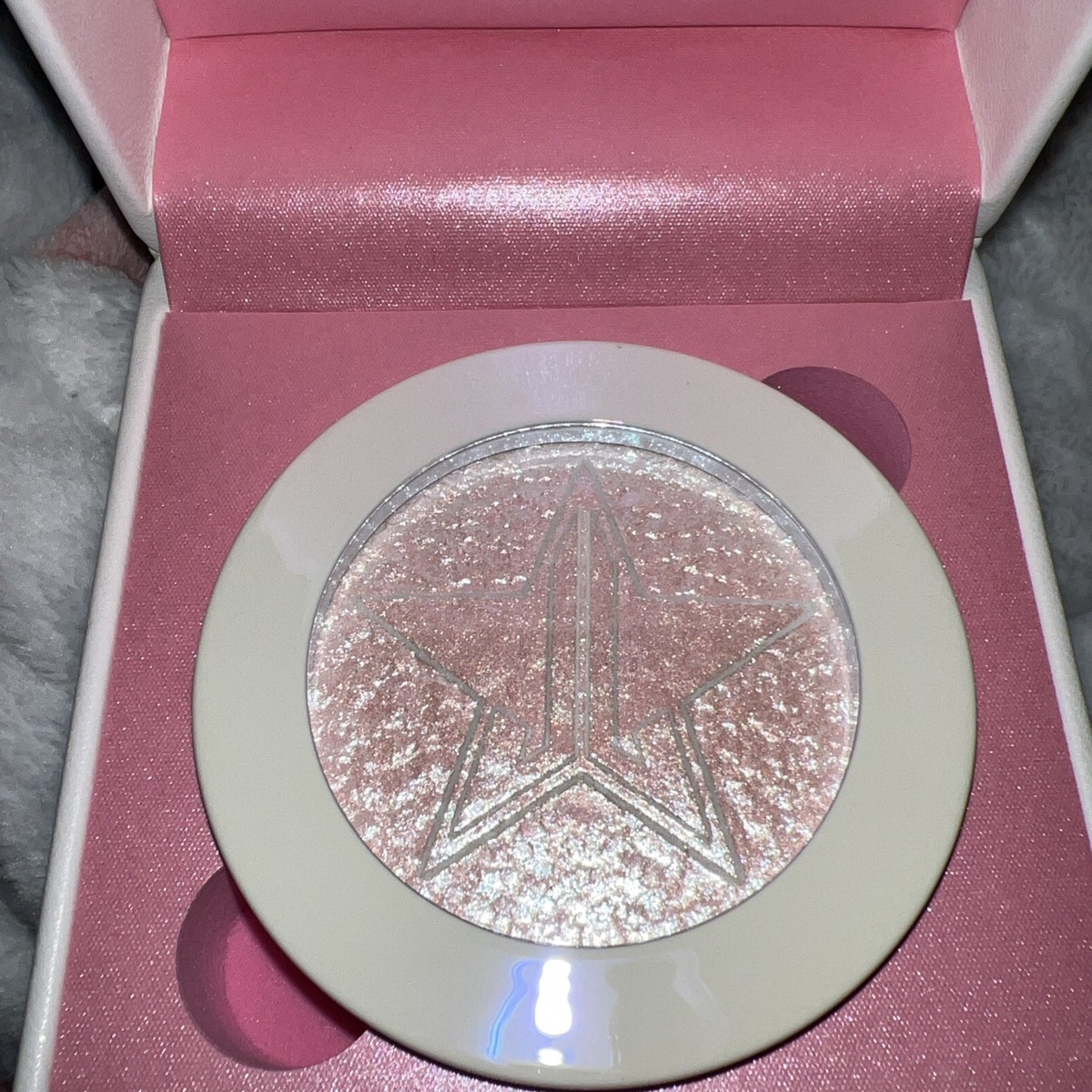 ❣️jeffree star❣️extreme frost❣️ハイライト❣️ Jeffree Star Cosmetics Extreme Frost Gag Me Authentic for