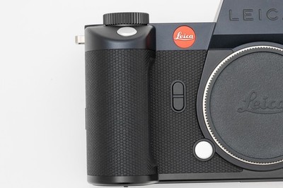 Leica SL2-S Mirrorless Camera MFR #10880, Excellent Plus.  Full set in Box USA