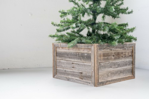 BarnwoodUSA Rustic Farmhouse Decorative Christmas Tree Box Collar - Picture 12 of 26