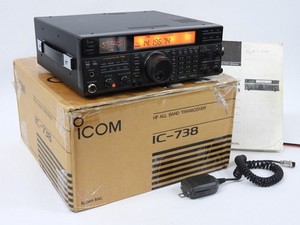 Icom IC-738 Ham Radio HF Transceiver + Box + Mic + Manual (nice condition)