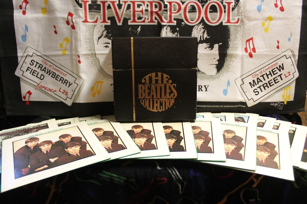 BEATLES 1976 Singles Collection 7'' inch 45 rpm BOX Set 22 Vinyl