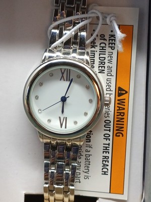 Time & Tru Women's Crystal Accent Silvertone Fashion Watch NIP - Fast Shipping 