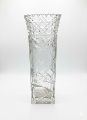 Antique 1918 McKee Innovation Line #410 Square Vase Pressed and Cut Glass. 10''