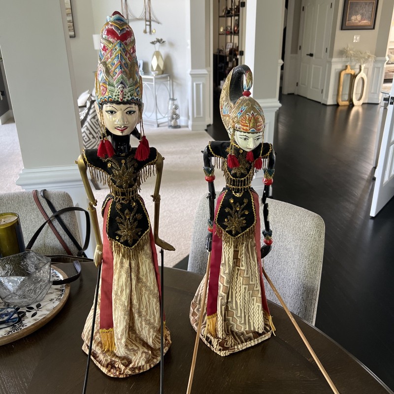 2 Indonesian Stick Puppets, Wayang Golek Javanese Rod Puppets With Stands