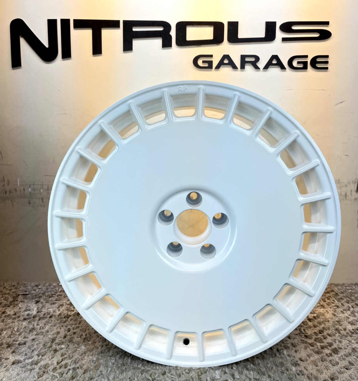 22 WHITE STAGGERED CONCAVE RF30 MESH WHEELS FOR ROLLS ROYCE GHOST WRAITH DAWN