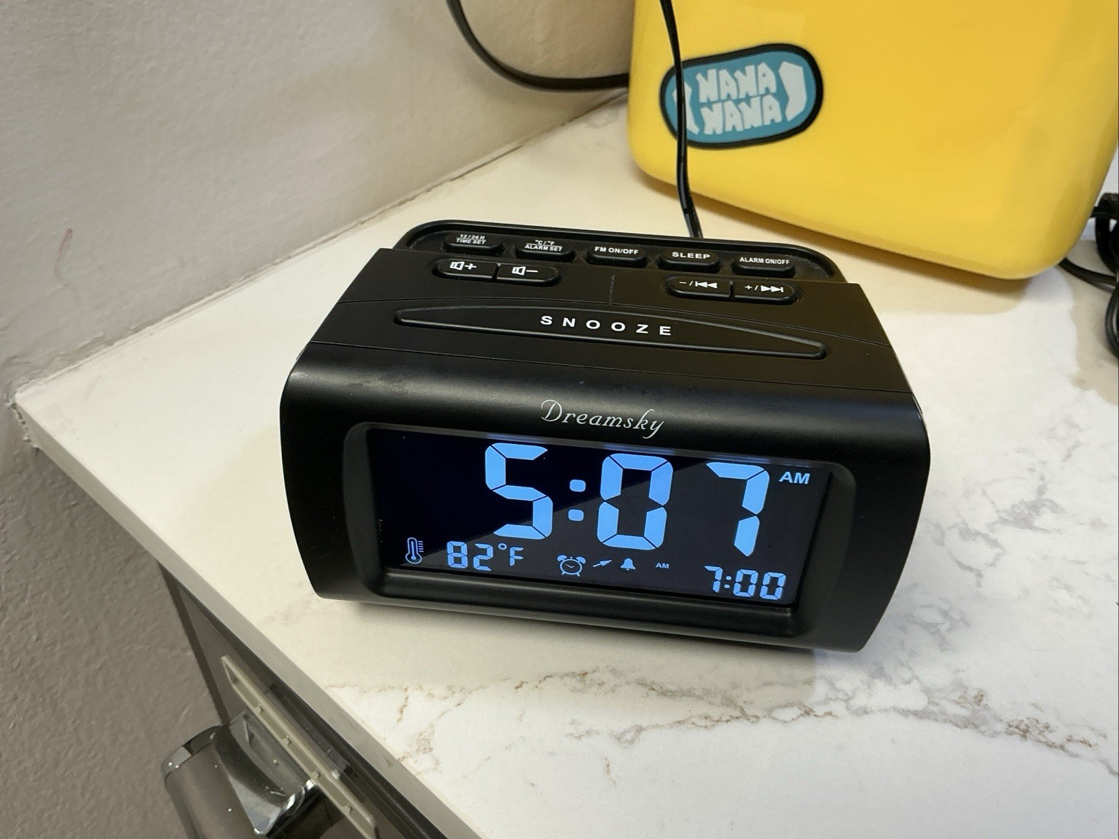 Radio For Bedroom - Fm Radio Clock With Battery Backup, Usb