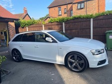 Audi A4 Avant Black Edition 2.0 Diesel